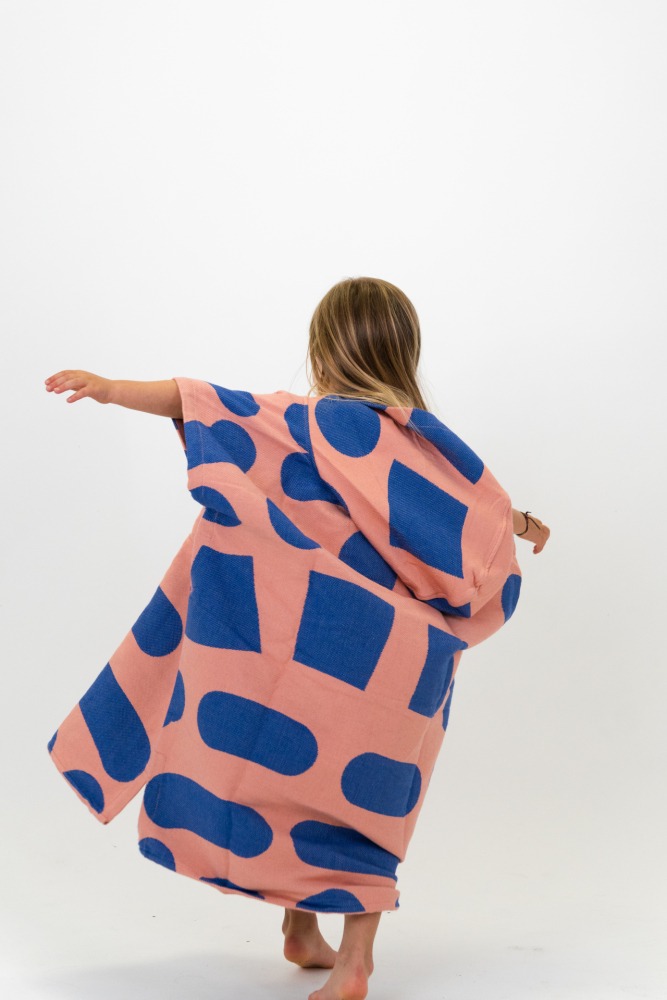 PONCHO BIG SHELLS CORAL_5600373067904_BACK