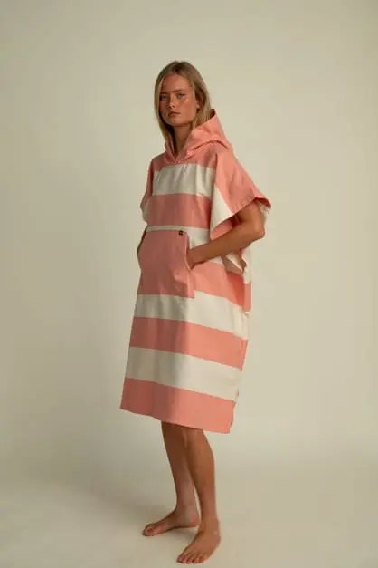 Bedu Coral Poncho