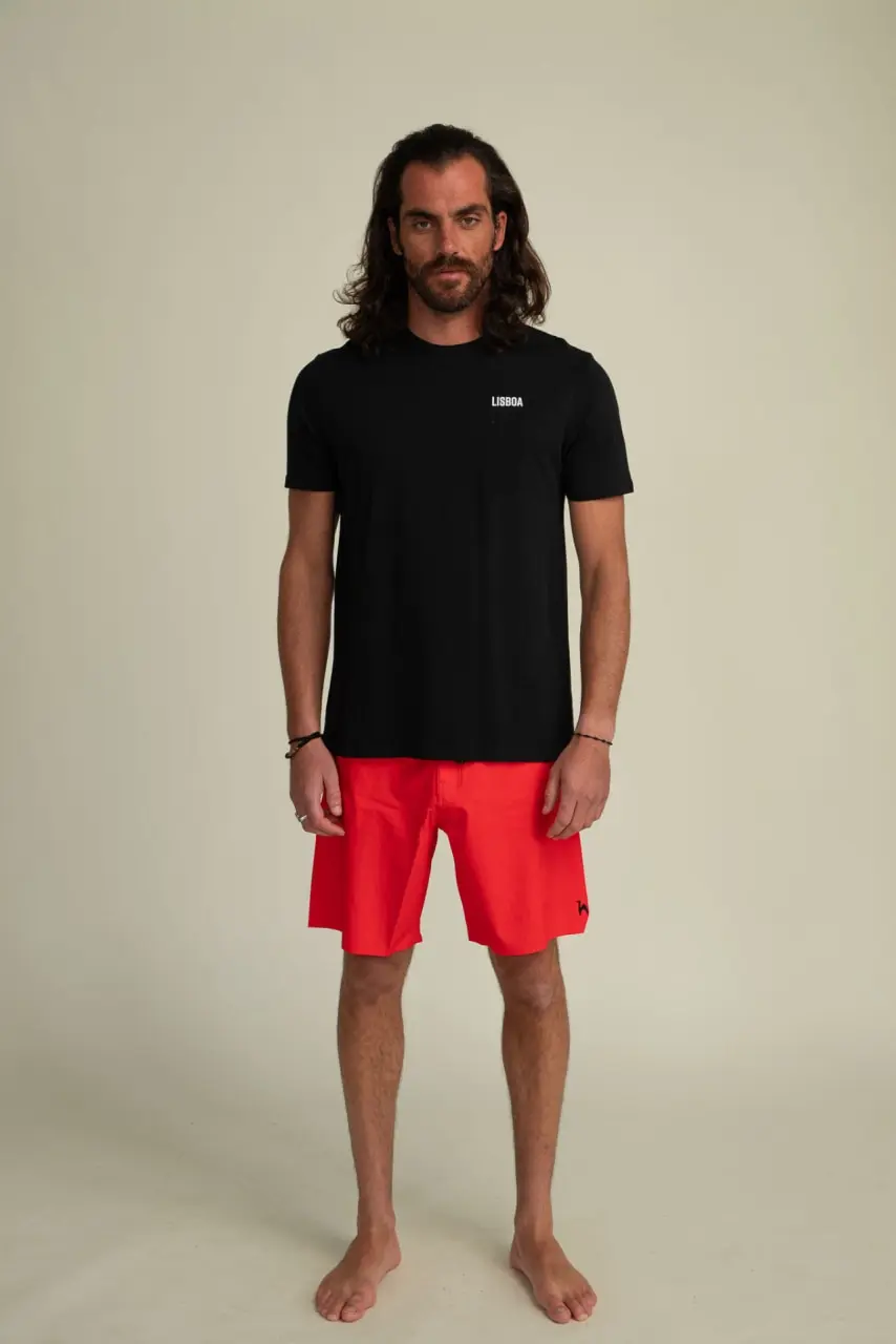 Futah - Camiseta Negro Algodón Orgánico - Lisboa (1)