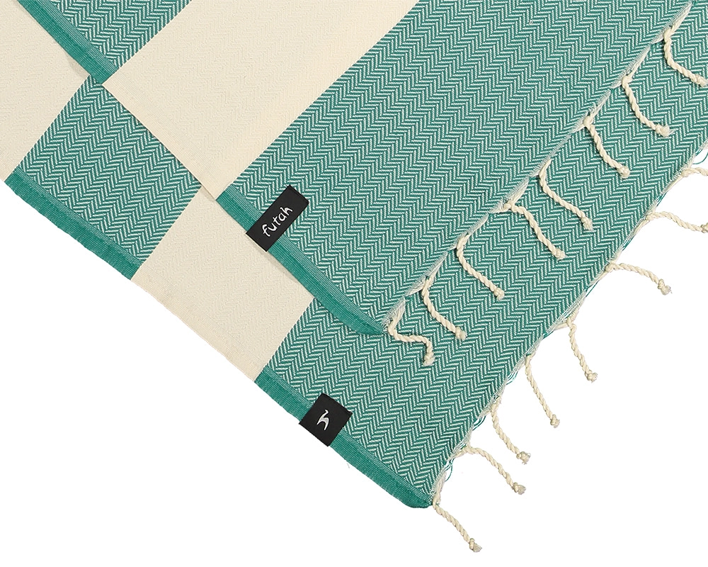Futah - Bedu Green Beach Blanket (2)