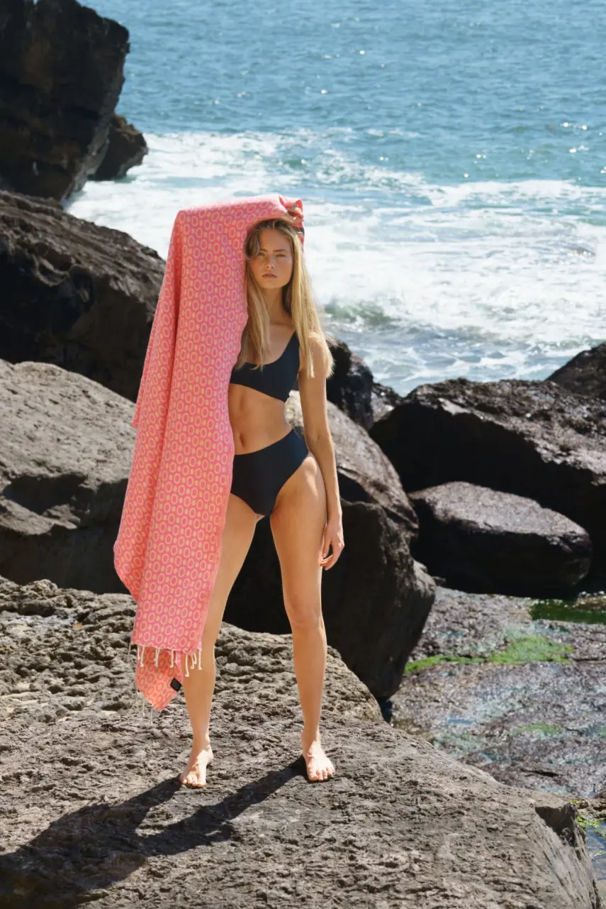 Futah - Ericeira Negro Bikini Top (2)