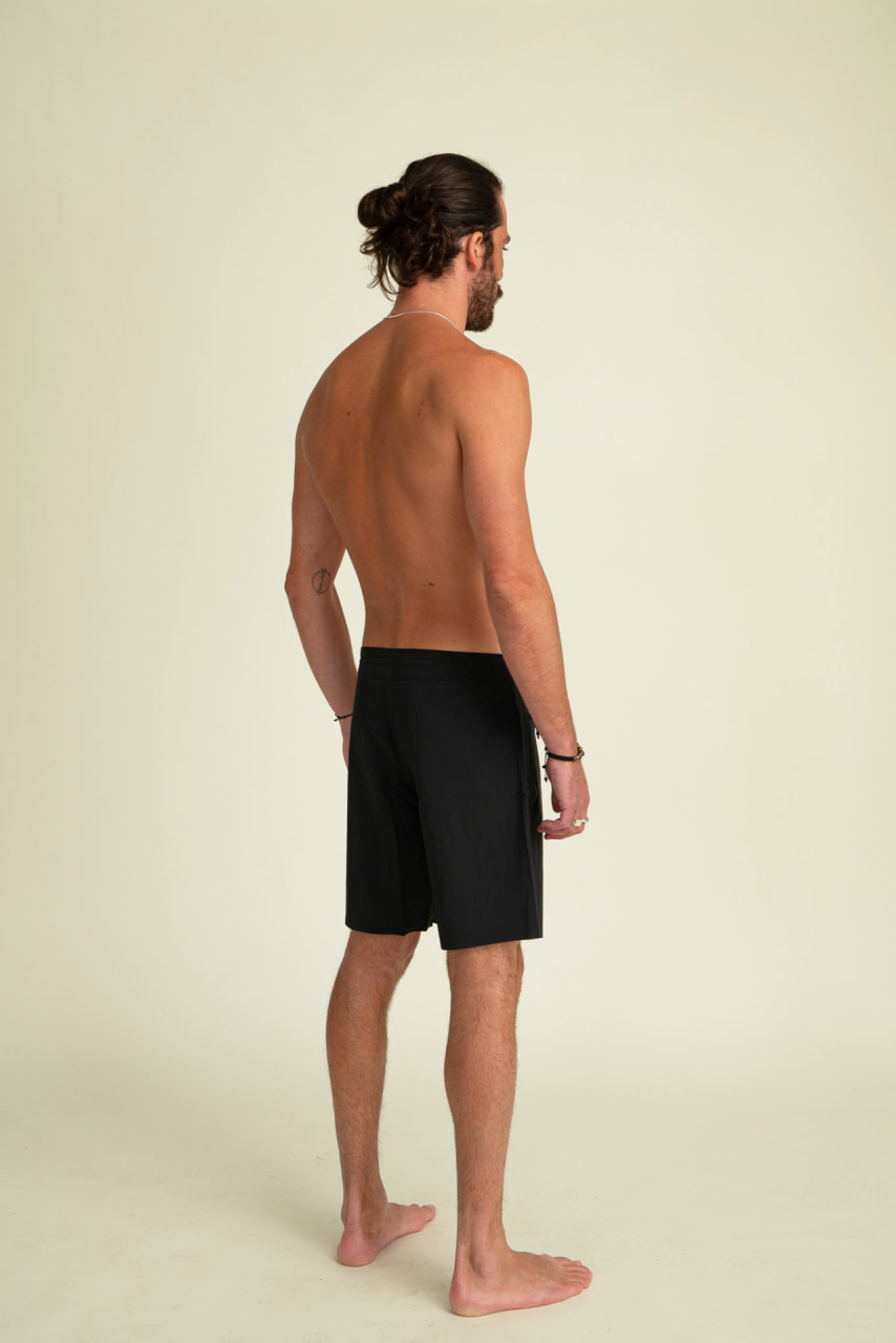 Futah - Short de Baño Negro Ericeira (3)