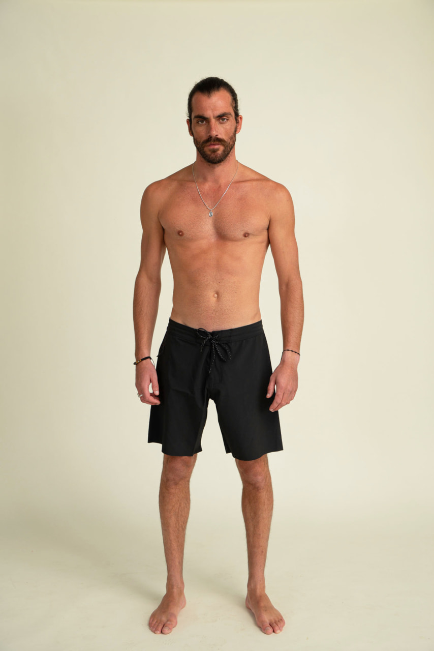 Futah - Short de Baño Negro Ericeira (1)