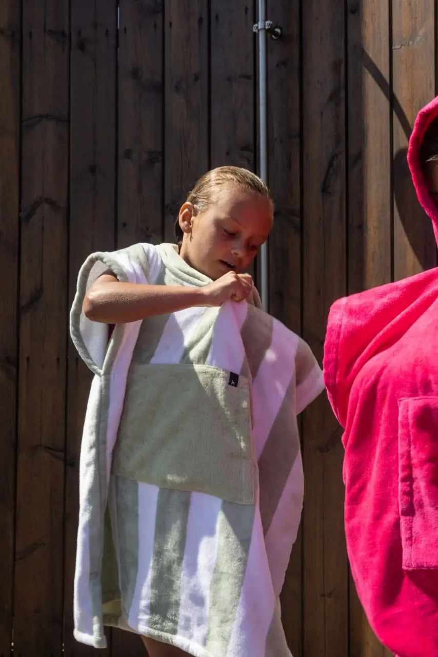 Futah - Bedu Verde Poncho de Rizo Niños (3)