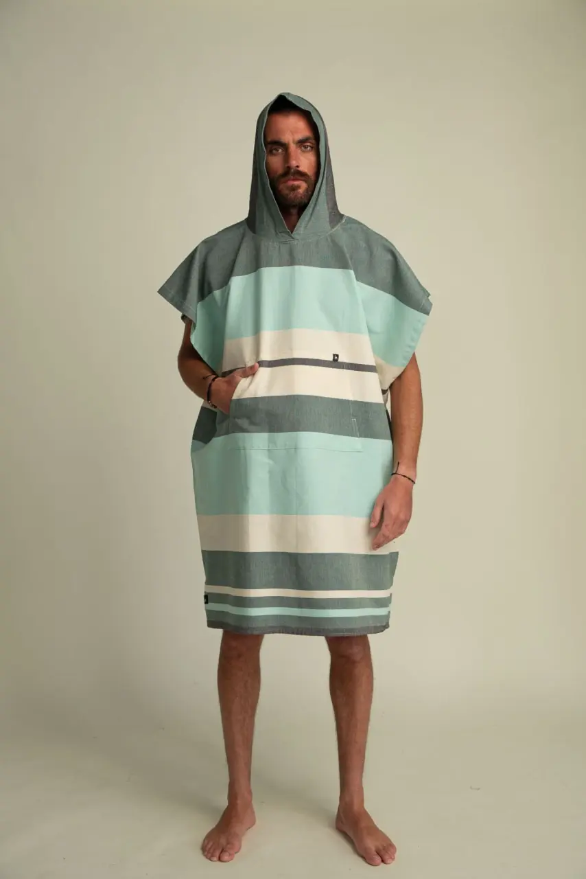 Futah - Poncho de Adulto Papua Verde (2)