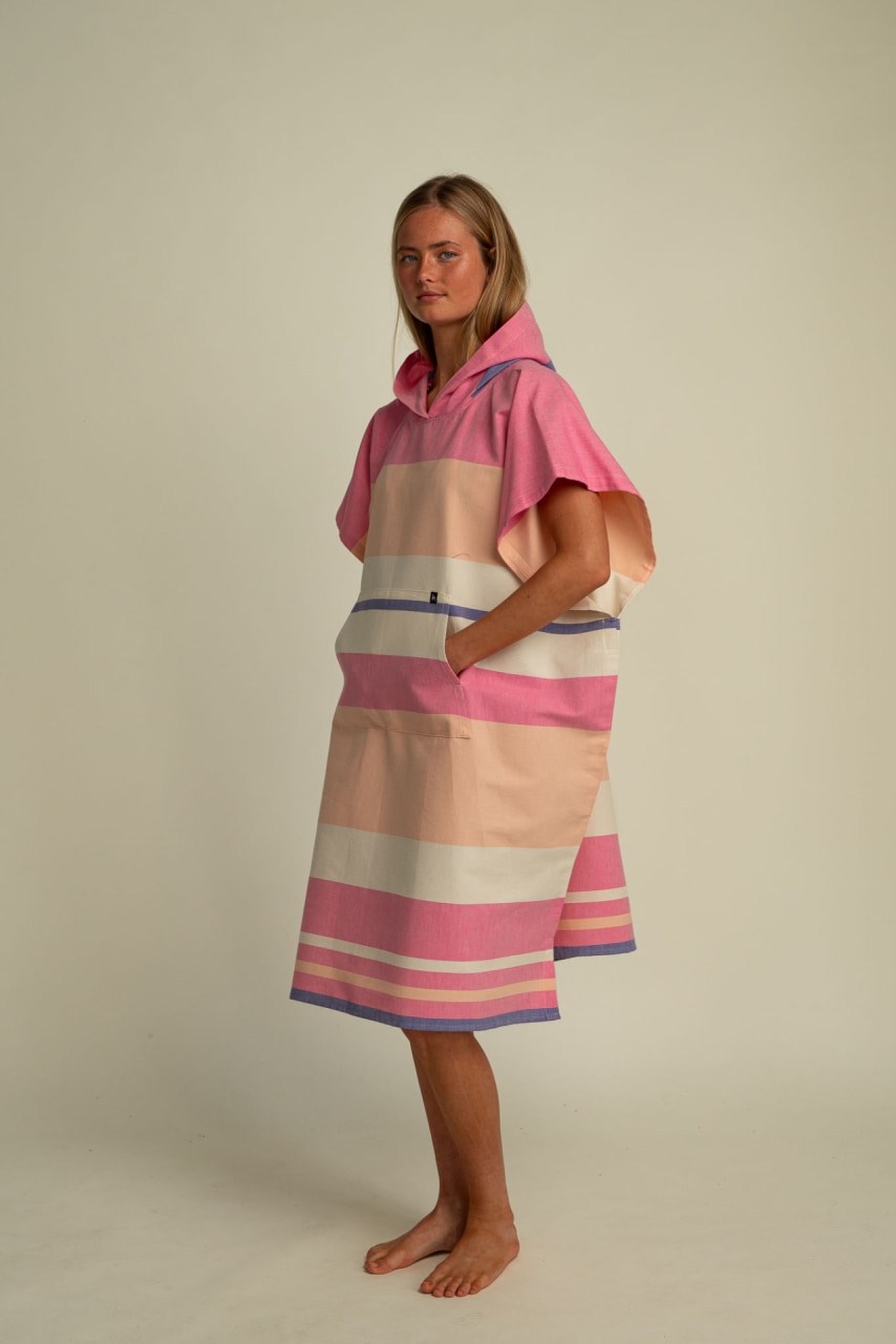 Futah - Poncho de Adulto Papua Rosa (2)