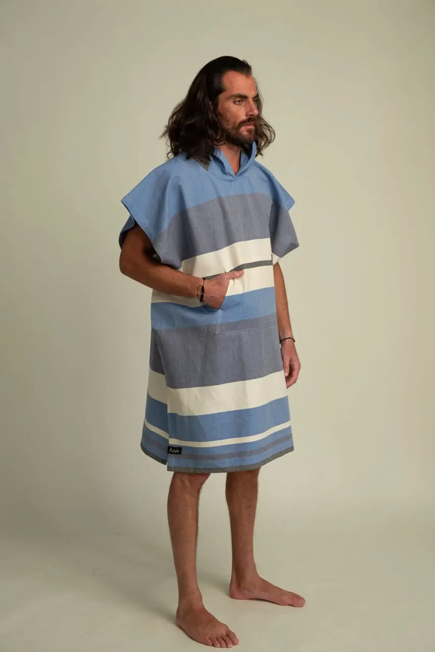 Futah - Bedu Water Poncho Adult (1)